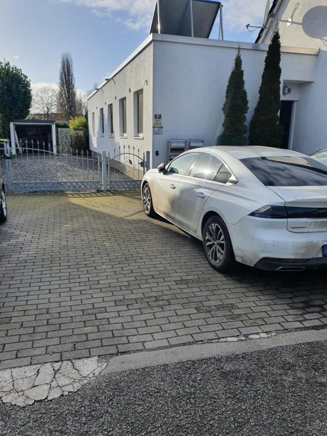 Zwei Schicke Apartments Mit Parkplatz ケルン エクステリア 写真